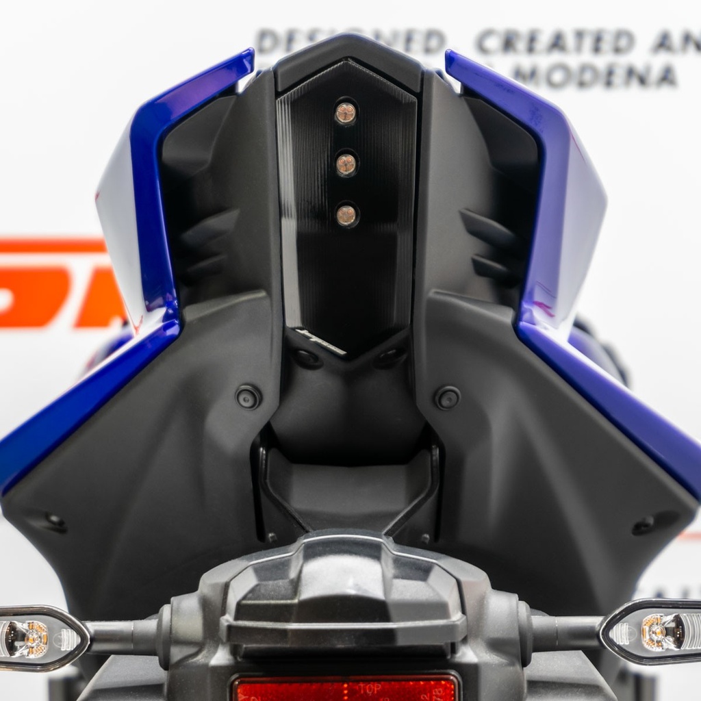 [JPFPYA001-004] Jetprime Race Rear Light for Yamaha YZF-R9 - image 2