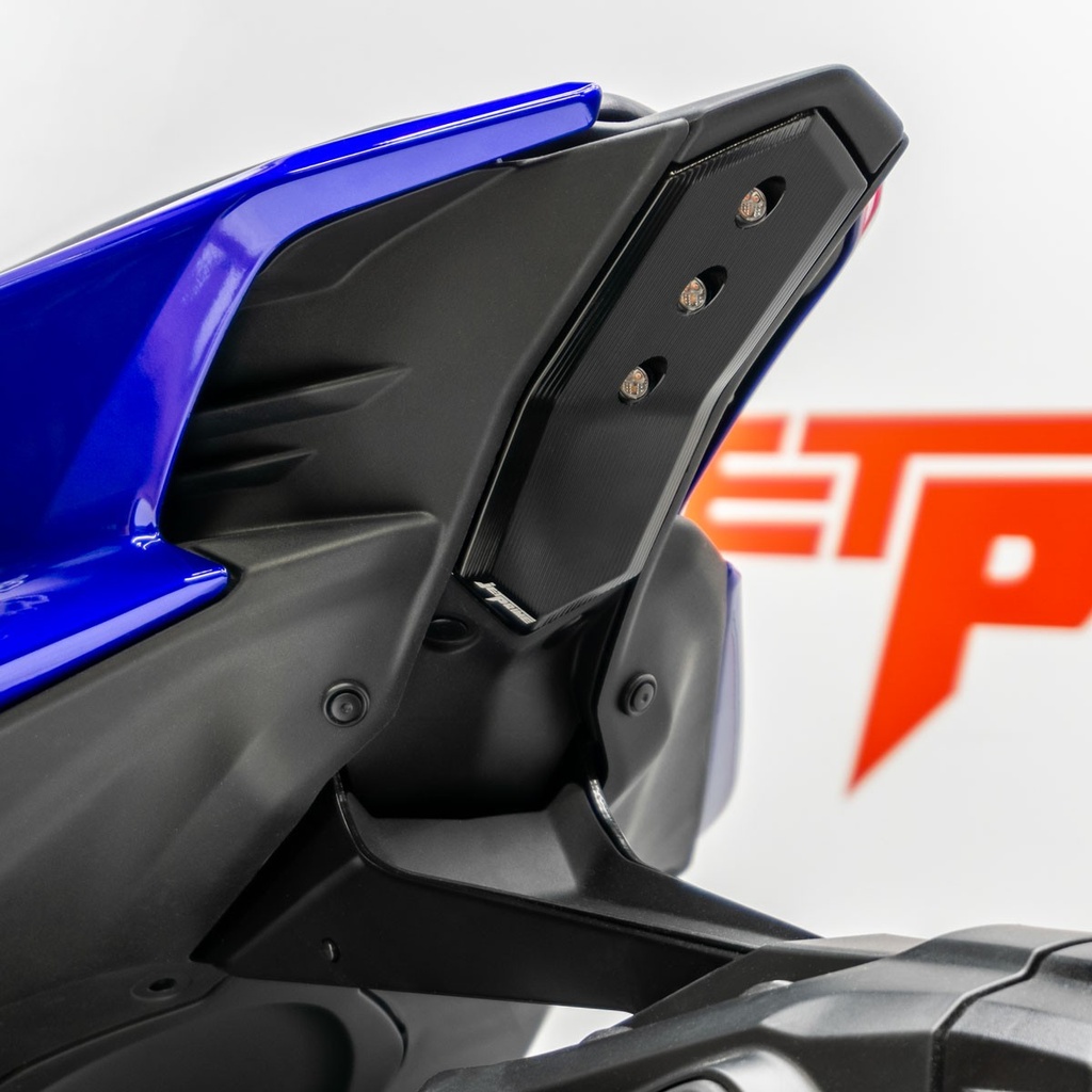 [JPFPYA001-004] Jetprime Race Rear Light for Yamaha YZF-R9 - image 4