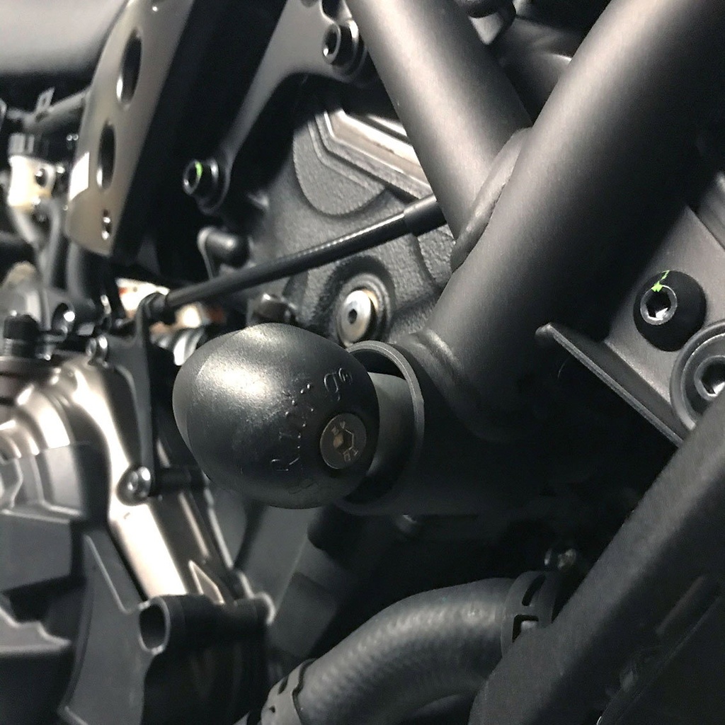 [FS-MT07-2014-RHS-S-005] GBRacing RHS Bullet Frame Slider (Street) for Yamaha MT-07 Tracer - image 1