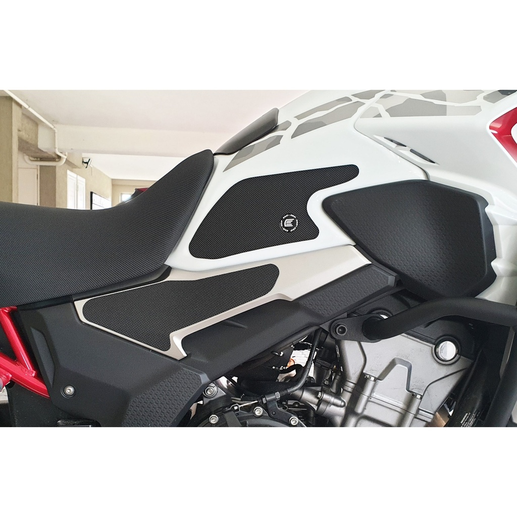 [EVO343BL] Eazi-Grip EVO Tank Grips for Honda CB500X, clear or black (Black) - image 1