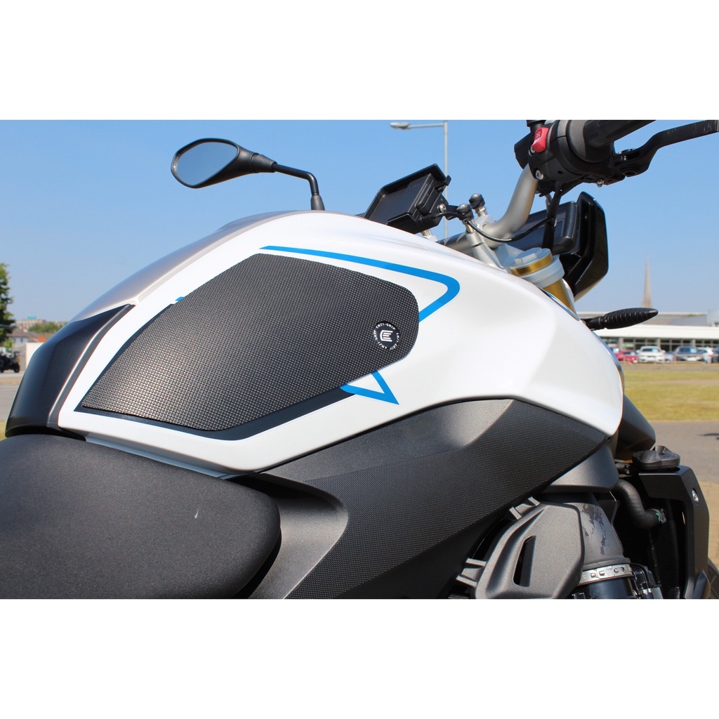 [SCTP118] Eazi-Grip PPF Tank Grips for BMW R1200R - image 1