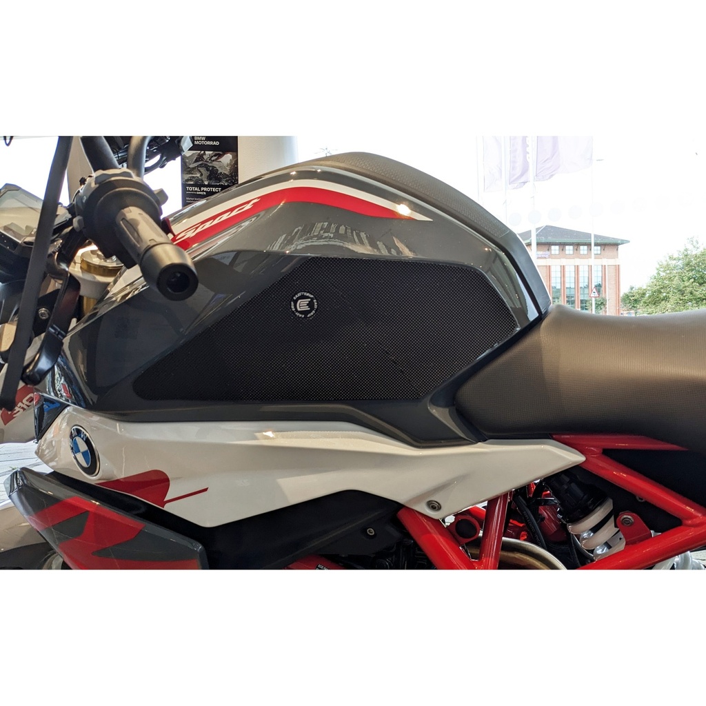 [SCTP137] Eazi-Grip PPF Tank Grips for BMW G310 R 2021 - image 1