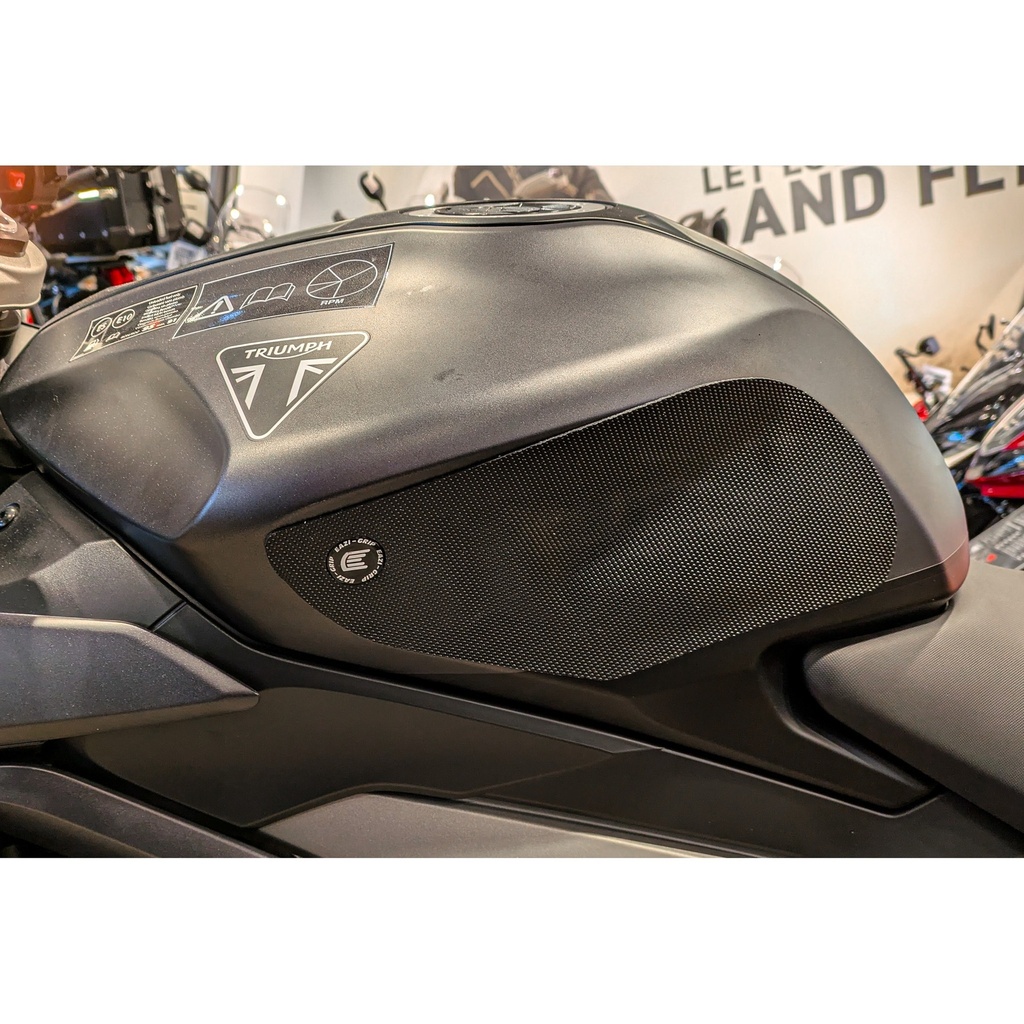 [SCTP828] Eazi-Grip PPF Tank Grips for Triumph Daytona 660 - image 1